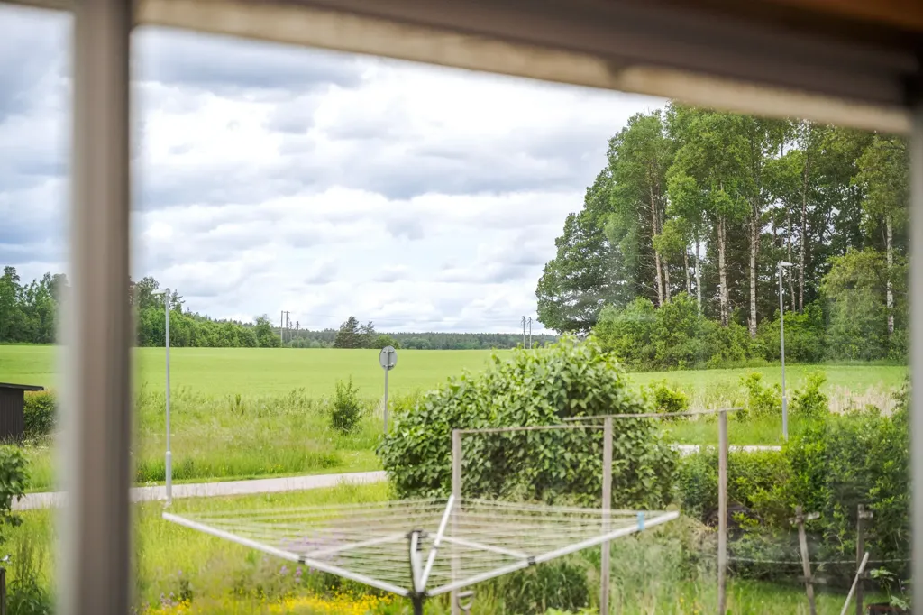 Giardino - Spacious Bungalow with Garden in Södermanland