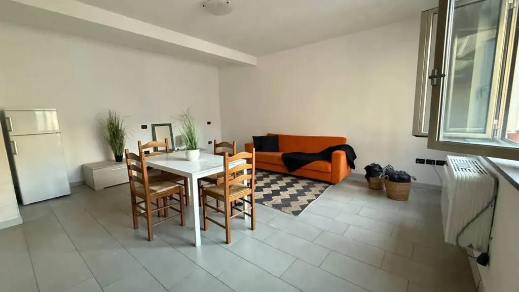 Sala da pranzo - Modern Studio in Central Cecina