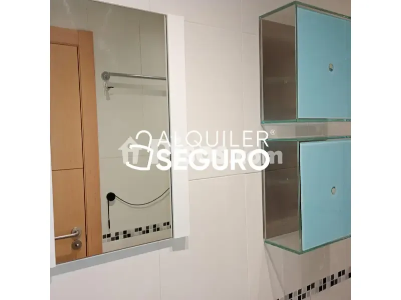Seafront Flat with Pool in Carretera de Cádiz