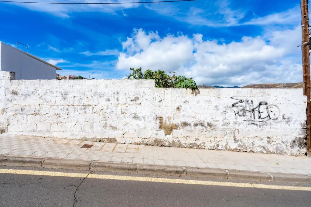 Jardin - Urban Plot with Development Potential in La Cuesta