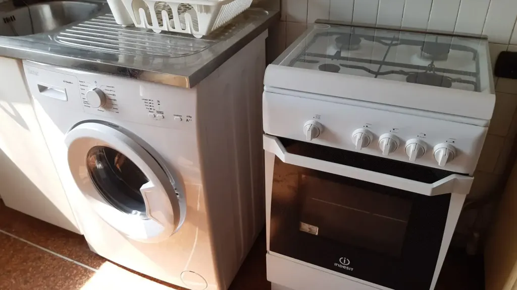 Cuisine - Rented Flat with Balcony in Milan