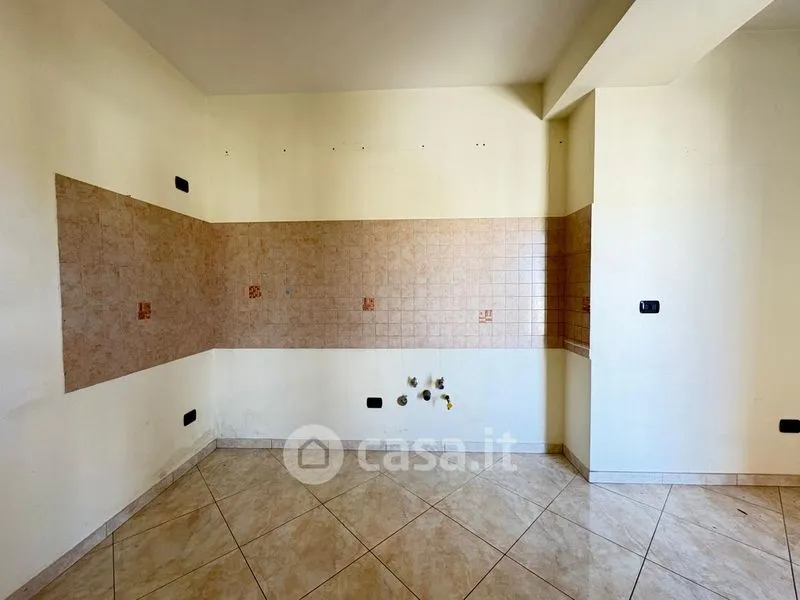 Pièces - Modern Apartment with Balcony in Potenza