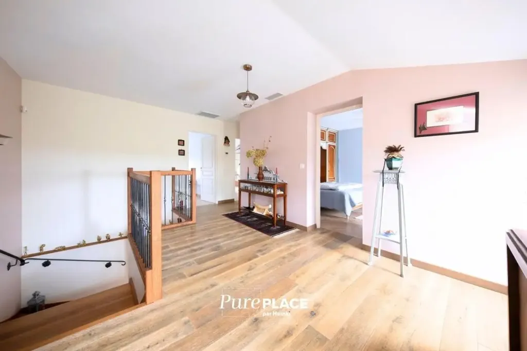 Hallway - Renaissance Villa with Pool in Auterive
