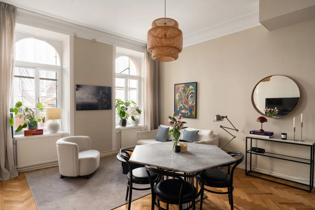 Salle à manger - Charming Two-Bedroom Flat with Large Windows in Vasastan
