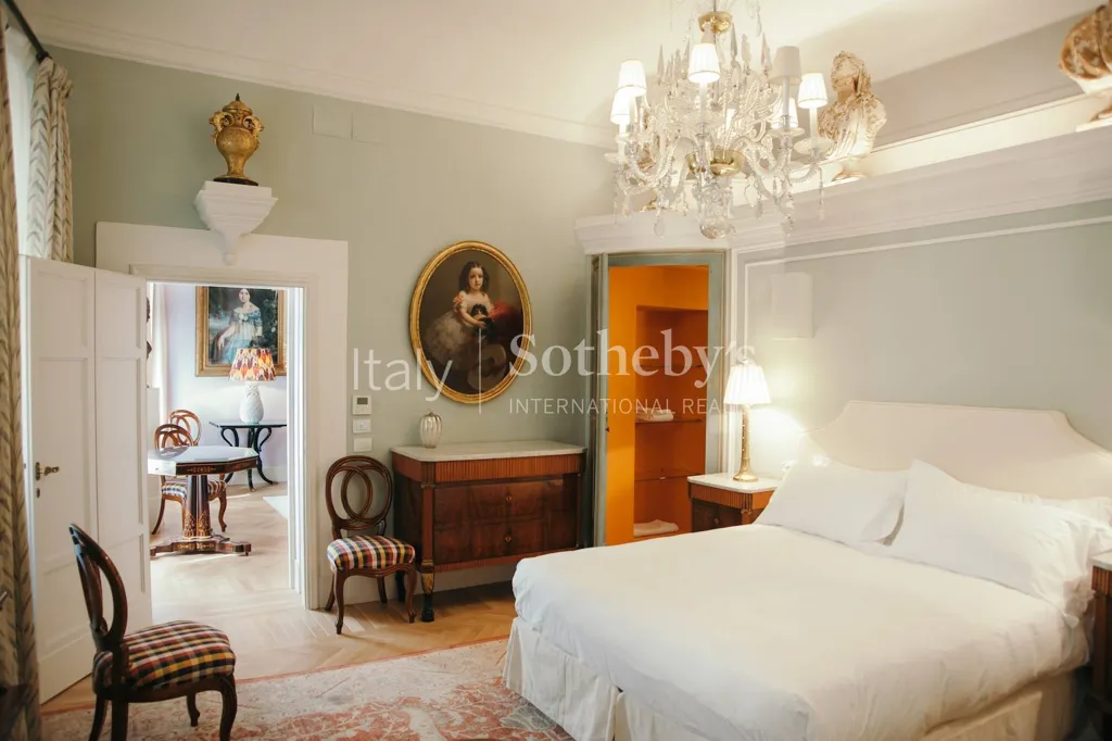 Magamistoad - Renovated Apartment with Terrace in Oltrarno