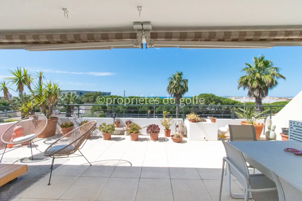 Terrace - Luxury Apartment with Sea View in Sète