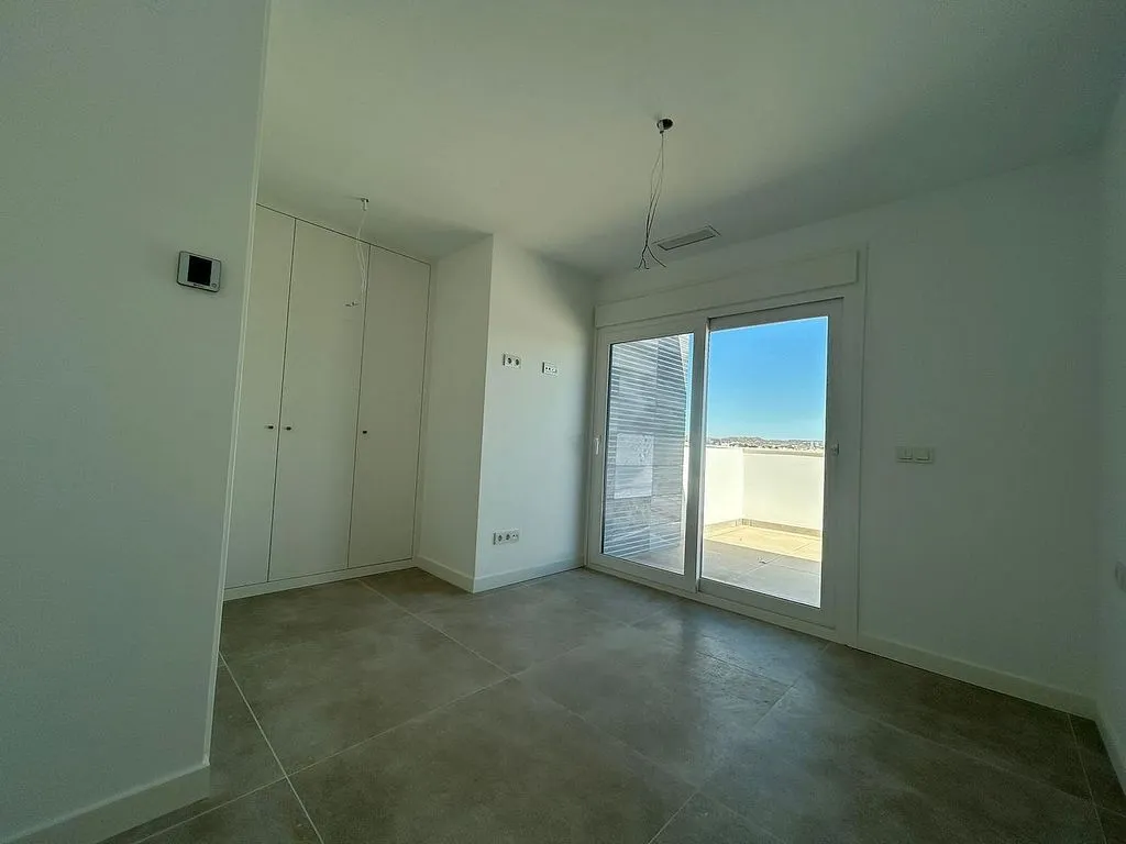 Toad - Penthouse with Pool and Terrace in Granada