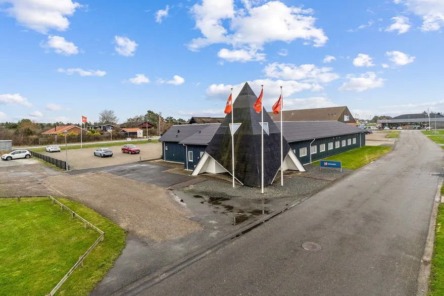 Vue aérienne - Office with Long-Term Lease near Blokhus