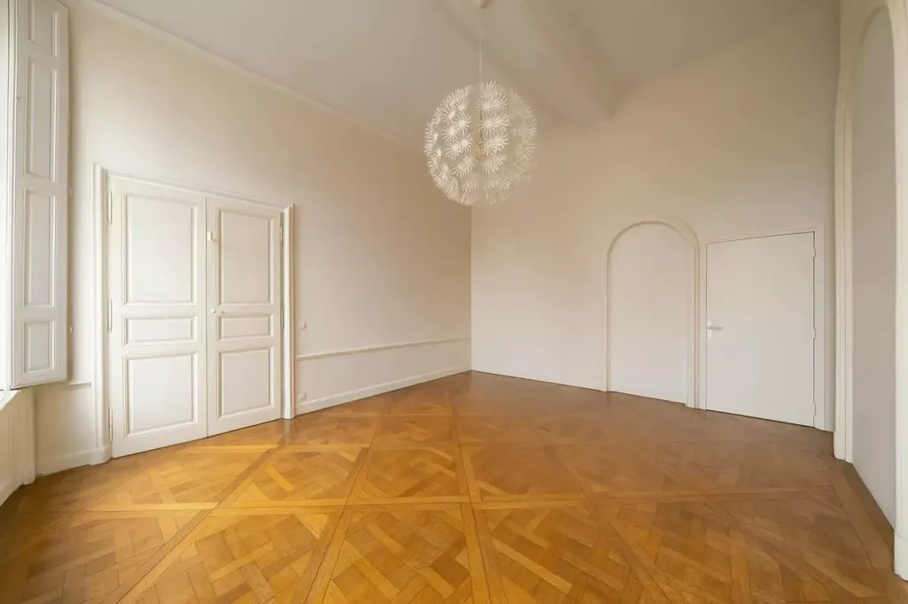 other_room