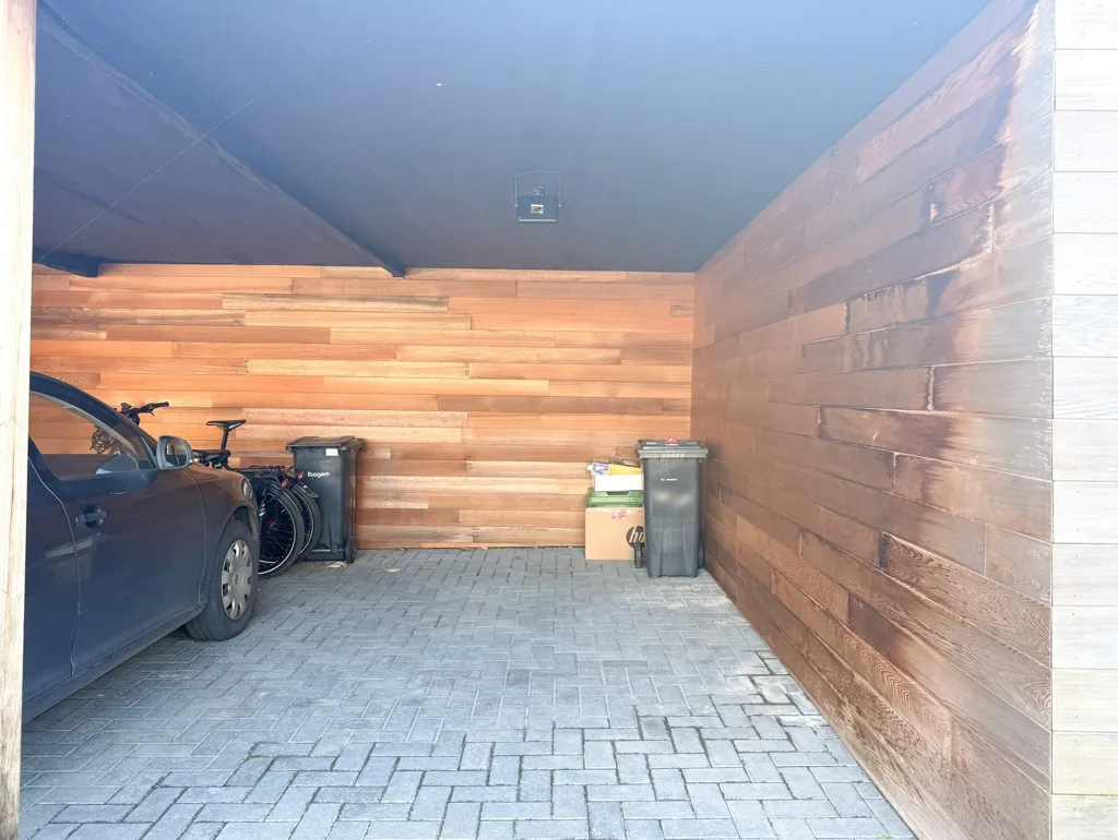 Garage - Appartement avec Terrasse à Kruibeke