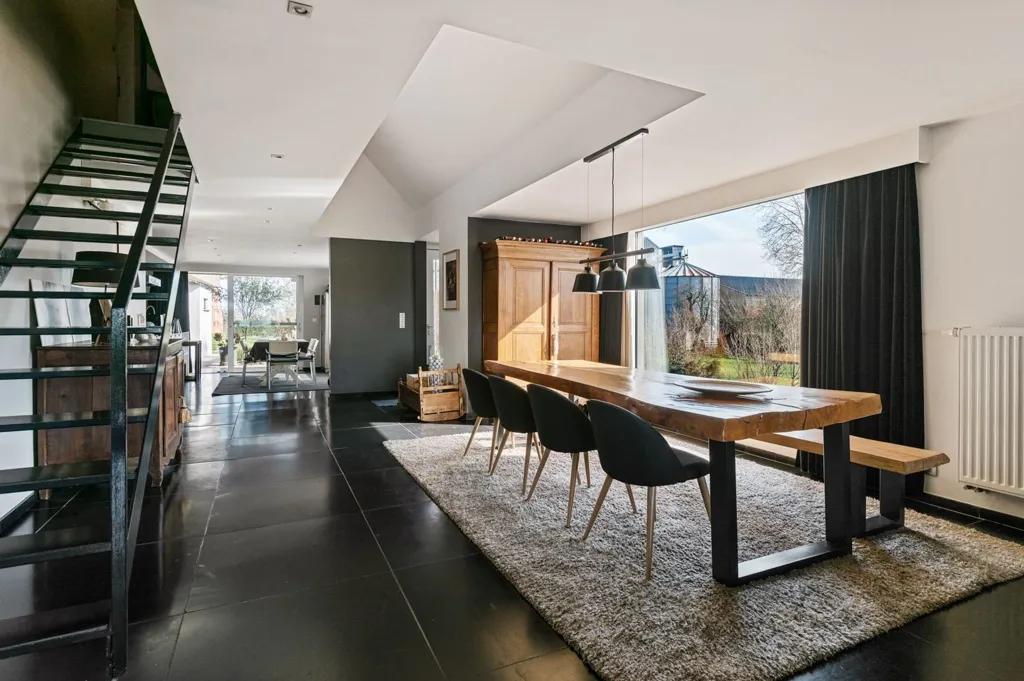 3-bedroom house in Hoevenen