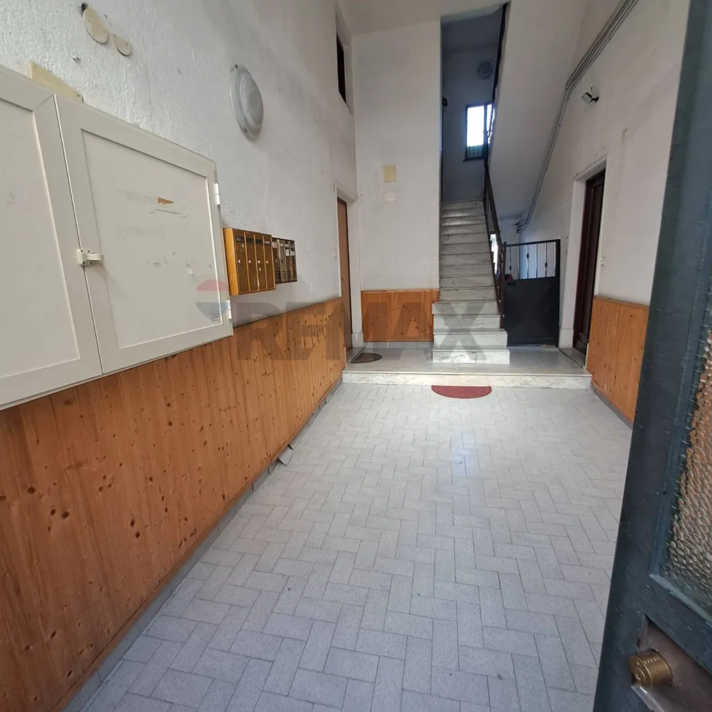 hallway_entrance