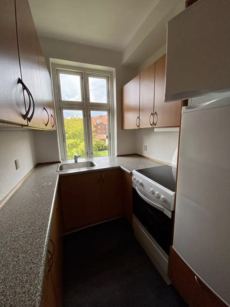 Köök - Two-Bedroom Flat with Exposed Beams in Odense