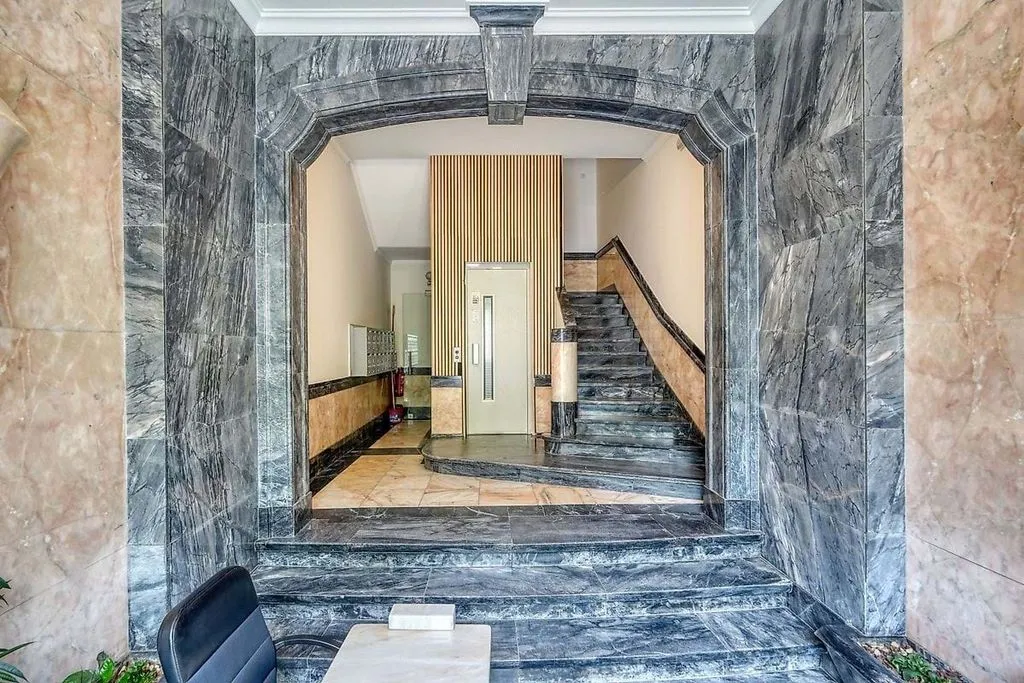 Esik - Luxury Flat with 5 Bedrooms in Avenidas Novas