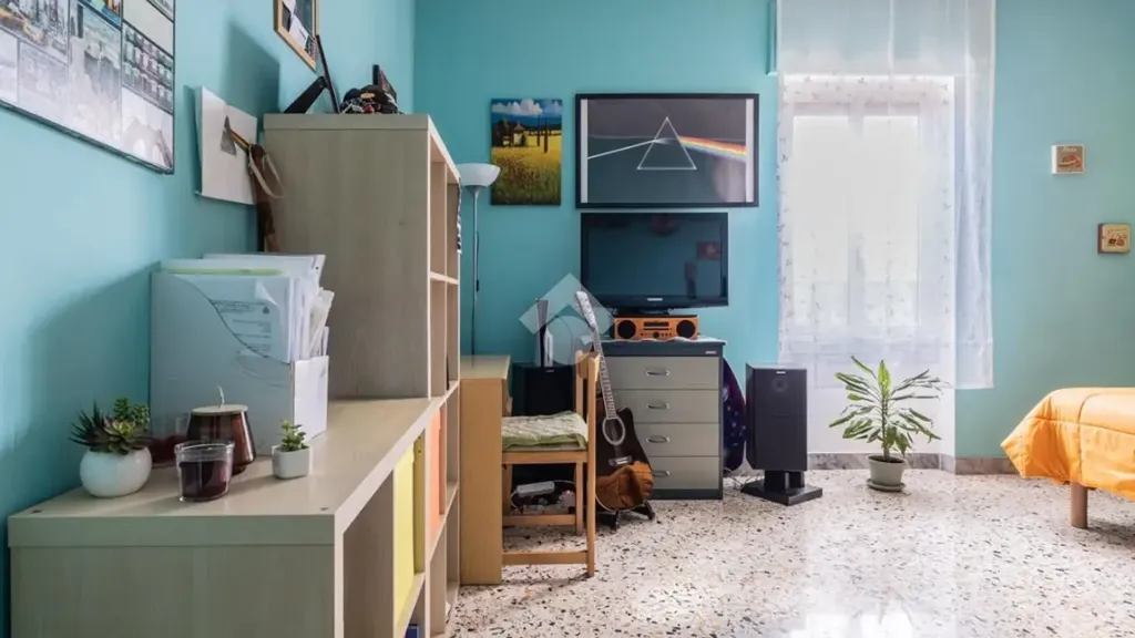 Magamistoad - Rearranged Apartment with Balcony in Sutri