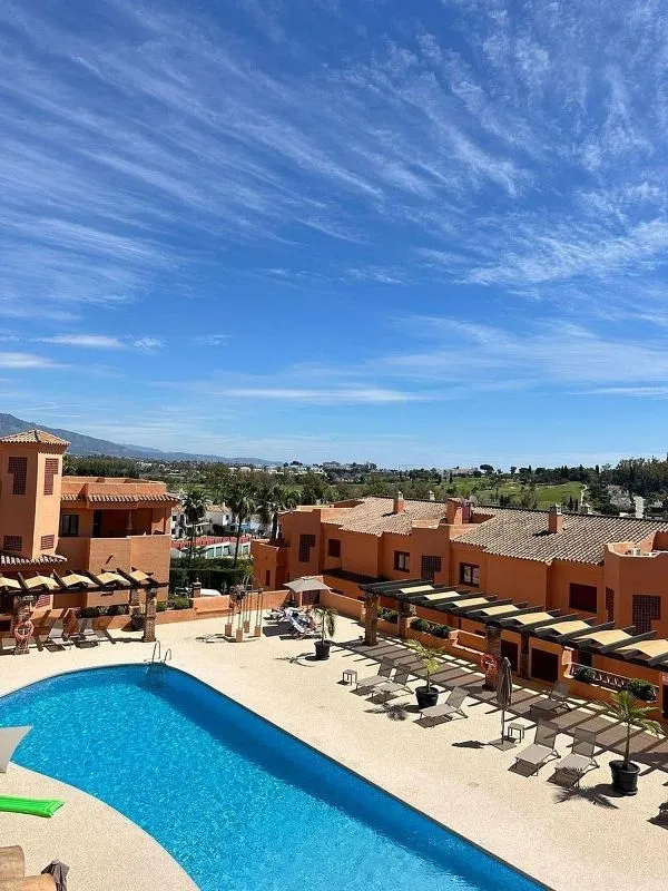 Bassein - Luxury Penthouse with Terrace in Benahavís