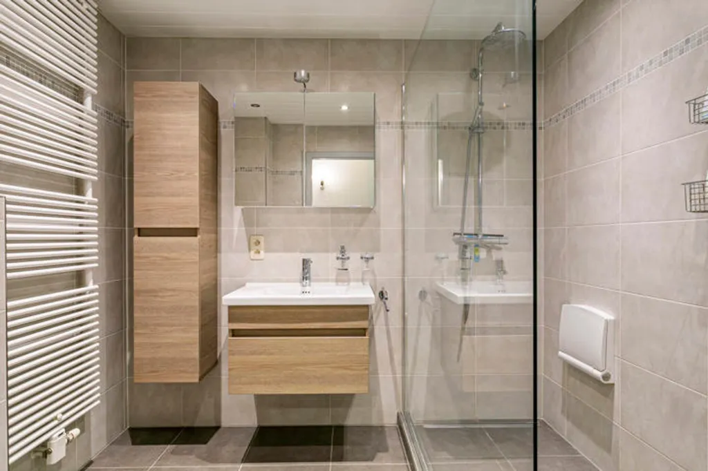 Bagni - Corner Apartment with Terrace in Borsbeek