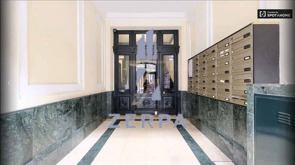 Entrée - Modern Flat with Balcony in Malasaña