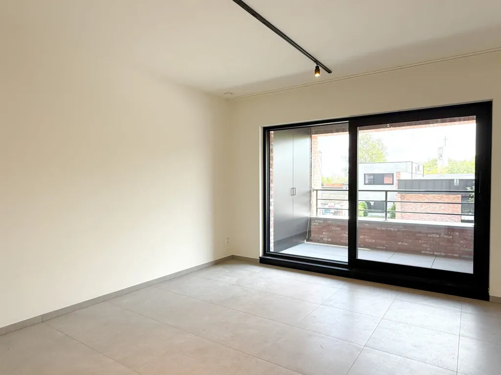 Pièces - Appartement Neuf avec Terrasse à Beveren
