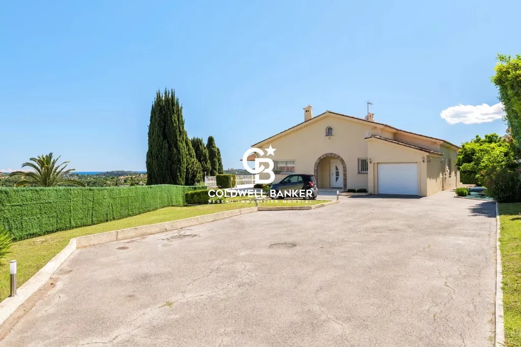 Välivaade - Renovated Villa with Pool in La Colle-sur-Loup