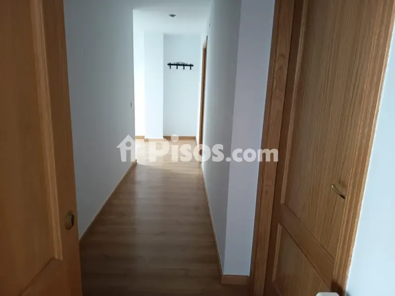 Esik - Apartment with Balcony in Calle del Monte