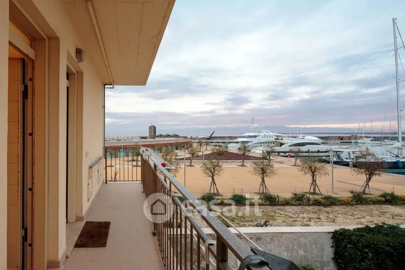 Balcon - Seafront Bilocale in Marina di Pisa