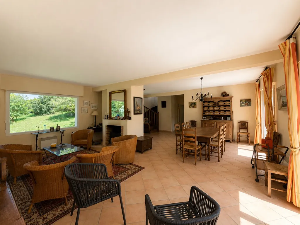 Séjour - Maison contemporaine avec terrasse au sud à Saint-Cast-le-Guildo