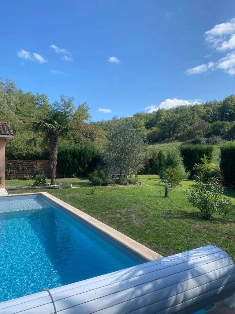 Piscine - Villa avec Piscine à Laroque d'Olmes