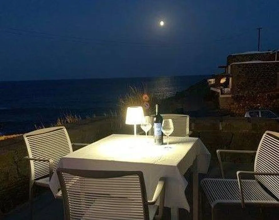 Terrass - Exclusive Cottage with Sea View in Pantelleria