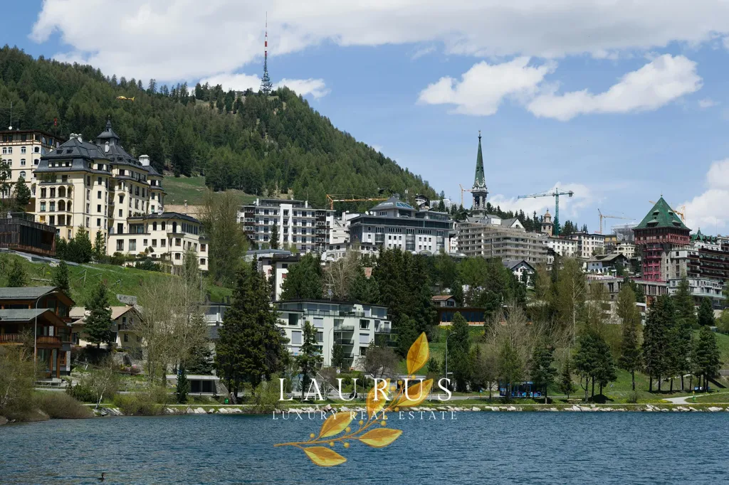 Appartement 8 chambres à Saint Moritz