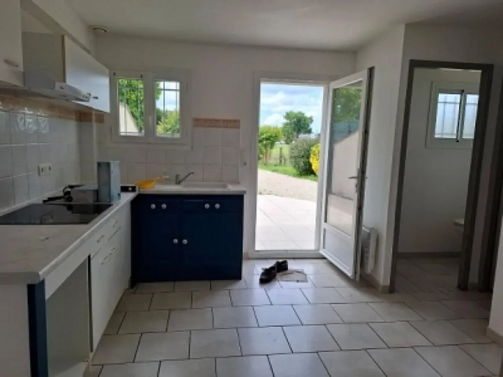 Cuisine - Maison Duplex avec Jardin à Gironde