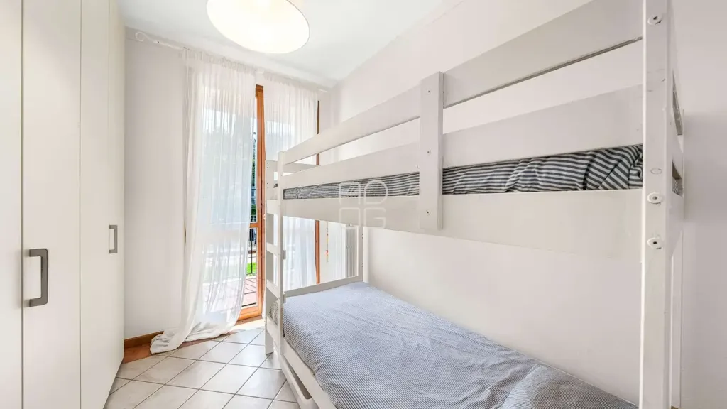 Chambres - Trilocale with Lake View in Polpenazze