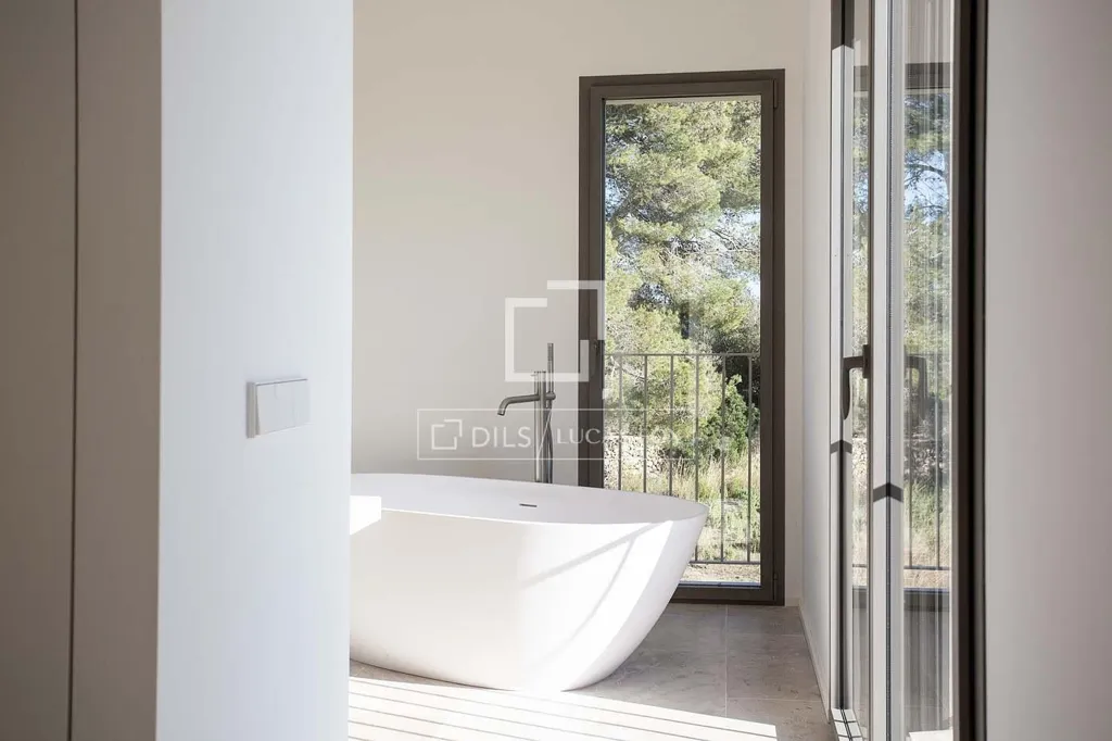 Salles de bain - New Build Villa with Infinity Pool in Artà
