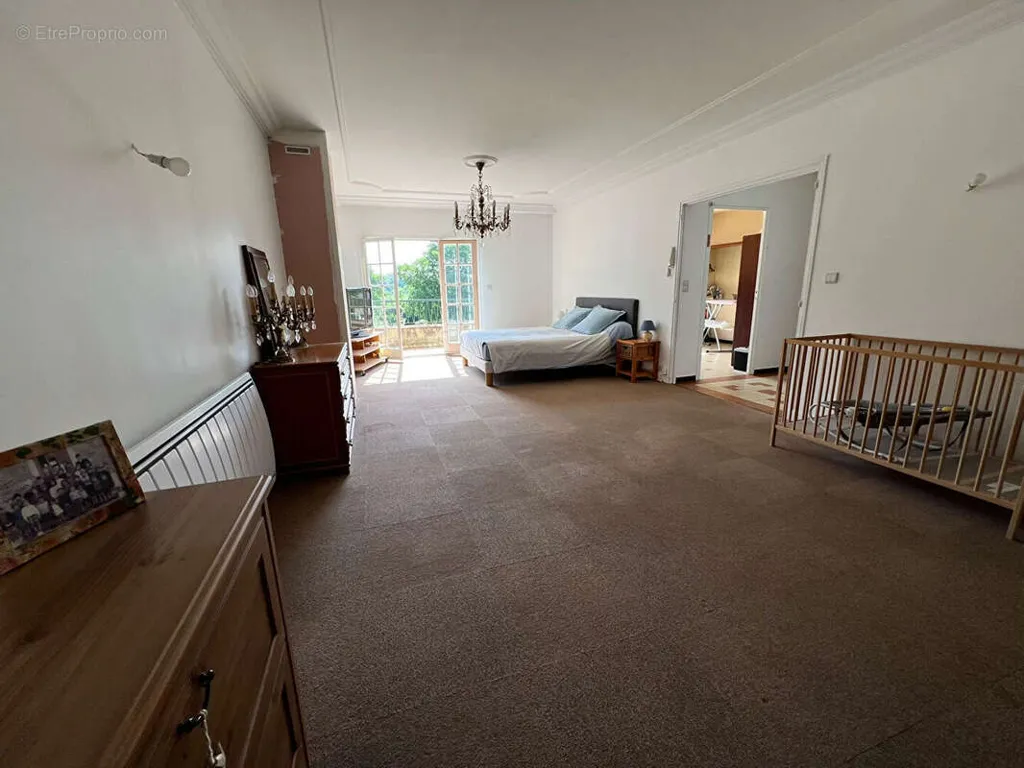 Magamistoad - Charming House with Park View in Parilly