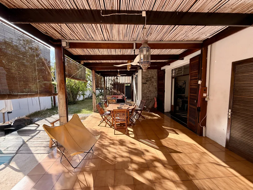 Terrasse - Villa avec Accès Plage à Saint-Gilles-les-Bains