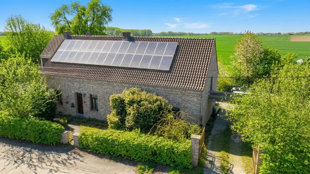 Õhuvaade - Charming Villa with Terrace in Papignies