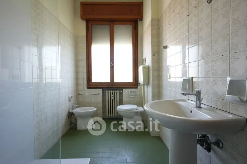 Vannitoad - Apartment to Renovate with Balcony in Modena