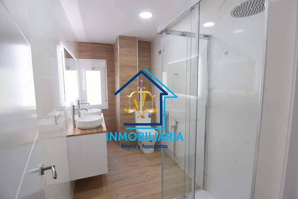 Bagni - Apartment with Pool and Terrace in Sagunto