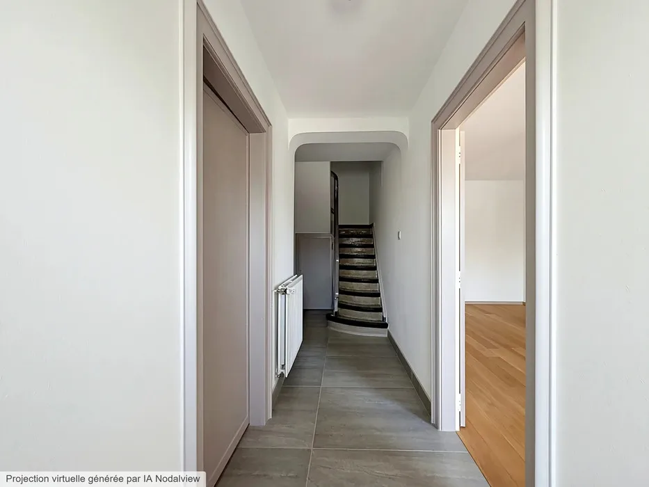 Esik - Renovatable House with Garden in Ettelbruck