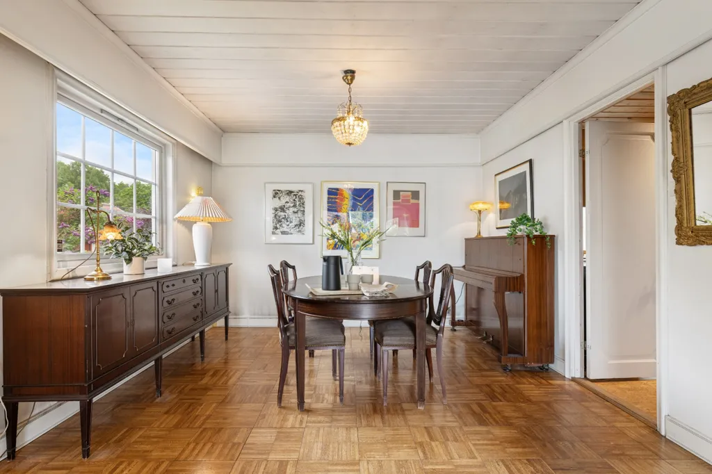 Sala da pranzo - Detached House with Garden in Blommenholm