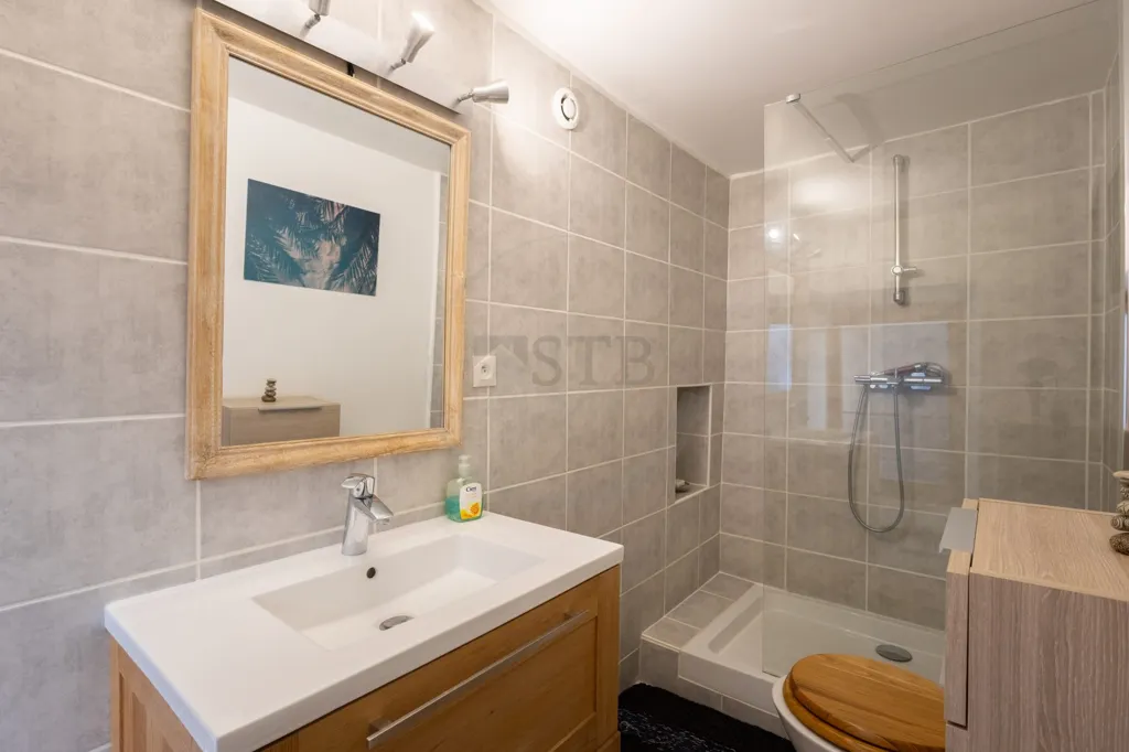 Vannitoad - Renovated Village House in Flaviac