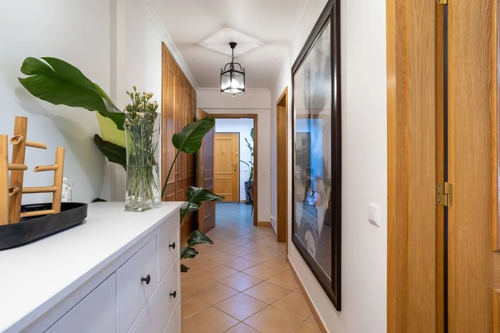 Entrée - Luxury Flat with Golf Course Views in Vilamoura
