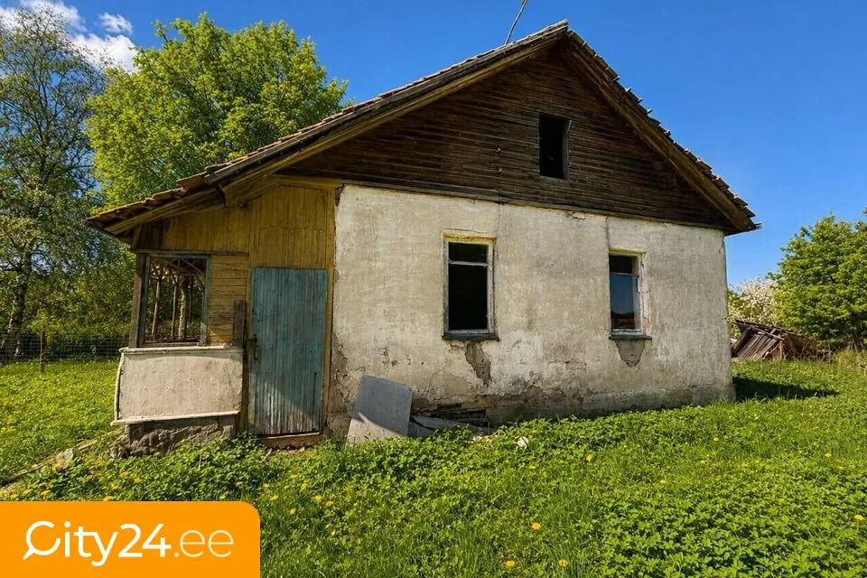 Exterior - House with Land for Development in Sompa