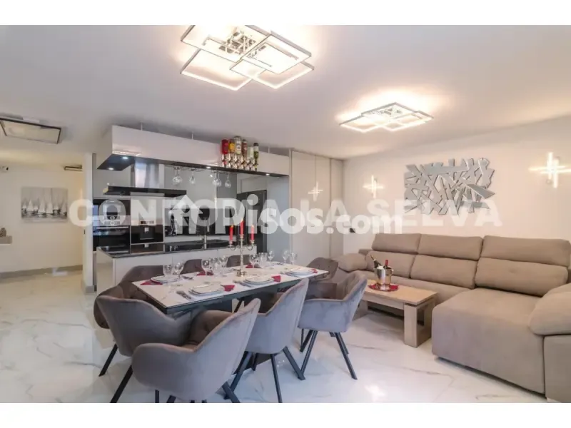 Dining Room - Reformed Apartment with Balcony in Fenals