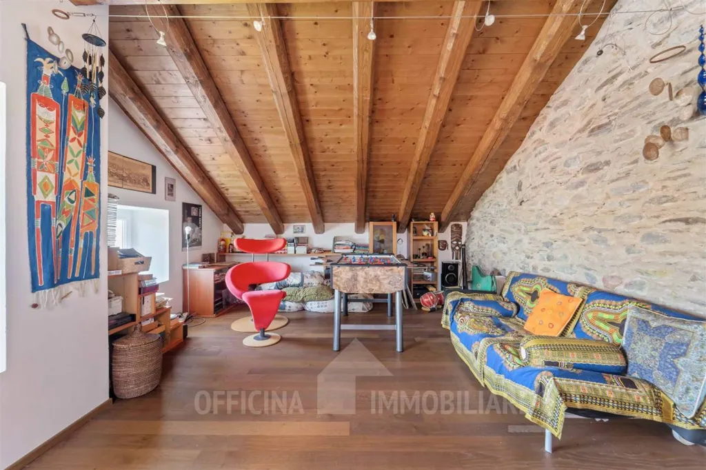 Pièces - Panoramic Villa with Lake View in Colico