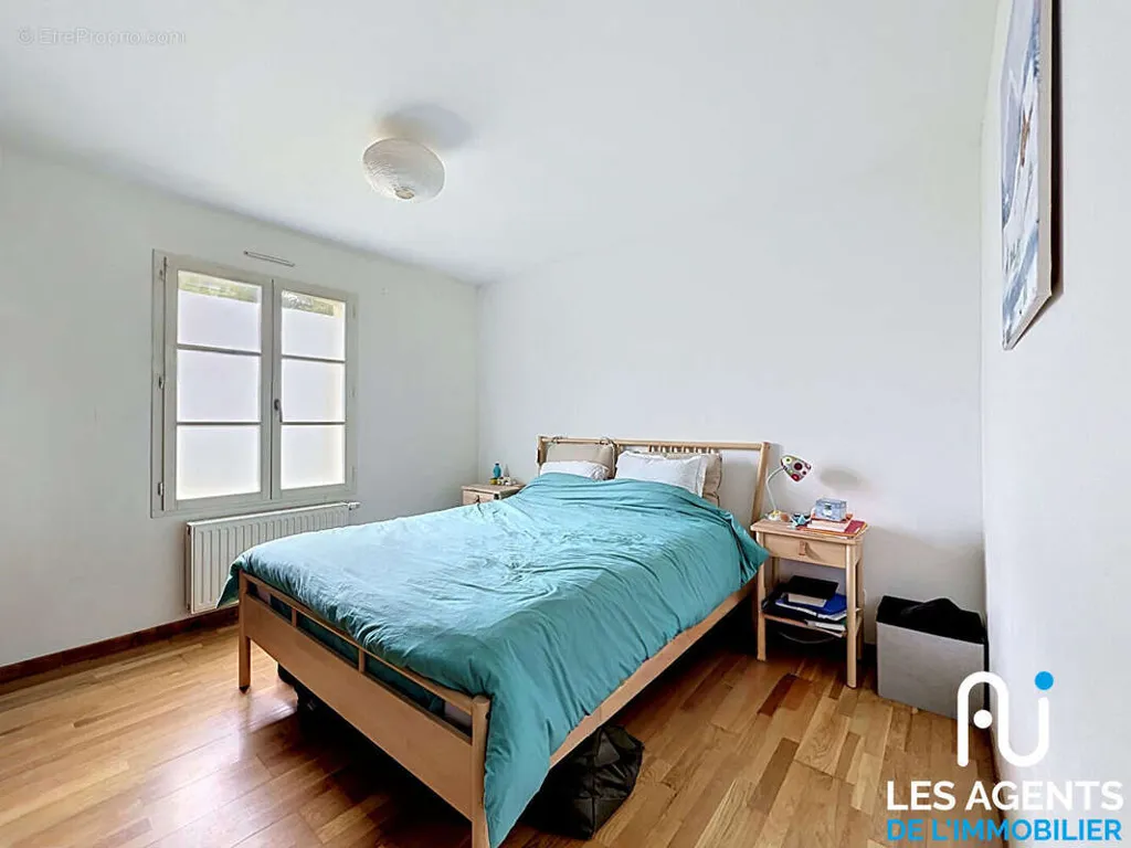 6-toaline maja asukohas Beaugency