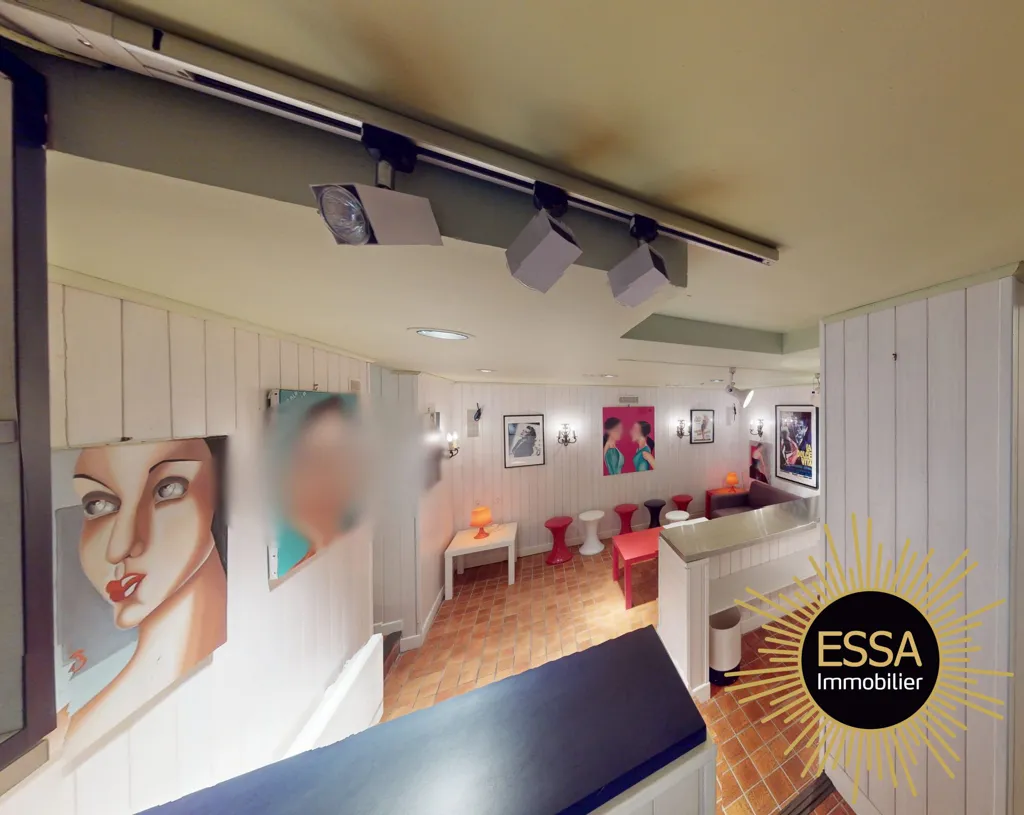 Living Room - Charming House with Balcony in Viroflay