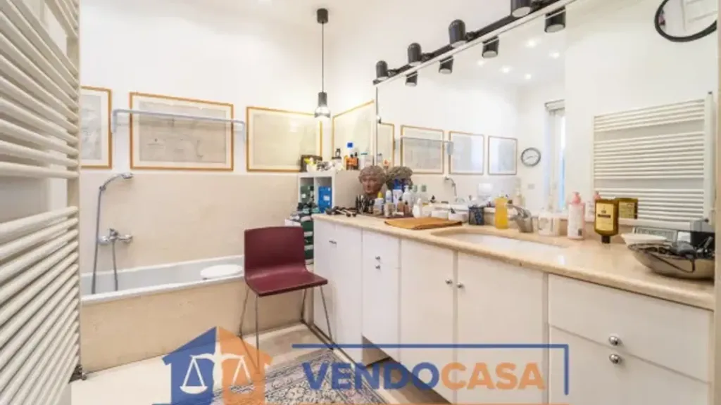 Vannitoad - Luxury Penthouse with Panoramic Terrace in Cuneo
