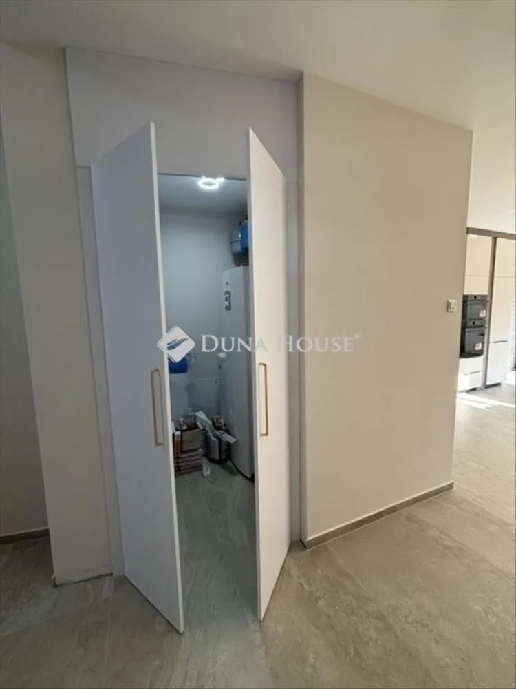 Esik - Modern Ground Floor Flat in Kecskemét City Centre