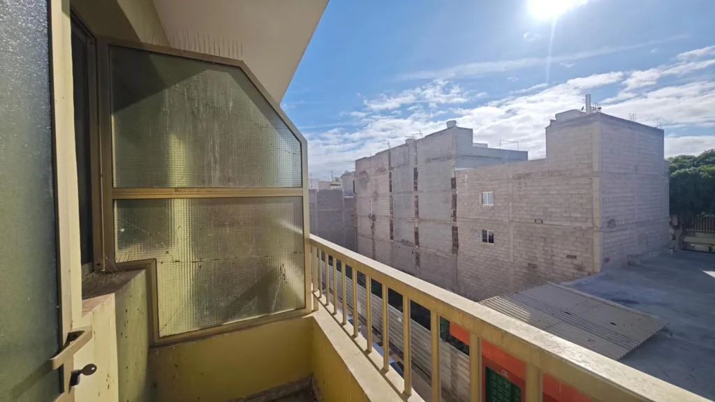 Rõdu - Multi-Unit Building with Sea Views in El Fraile